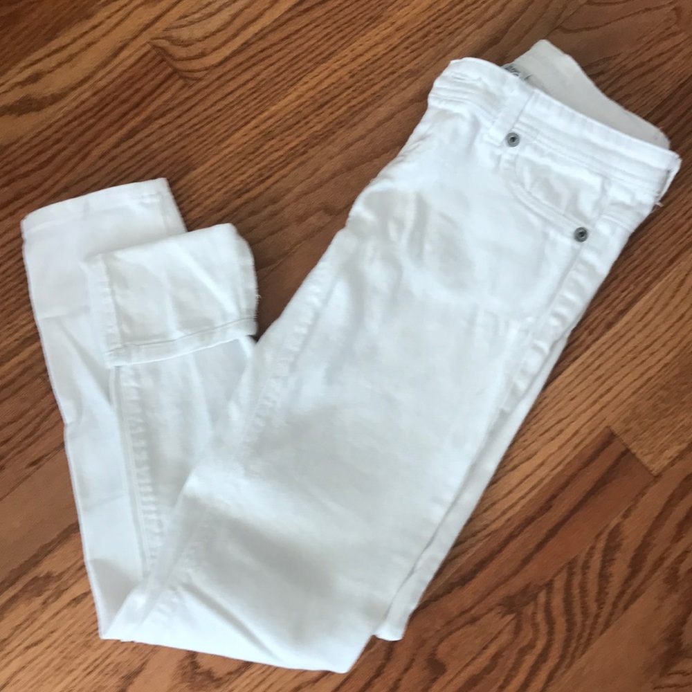 White Jeans